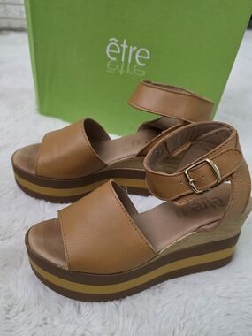 Être Tan Leather Platform Sandals with Ankle Buckle